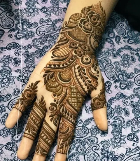 arabic indo-arabic bel front hand mehndi design