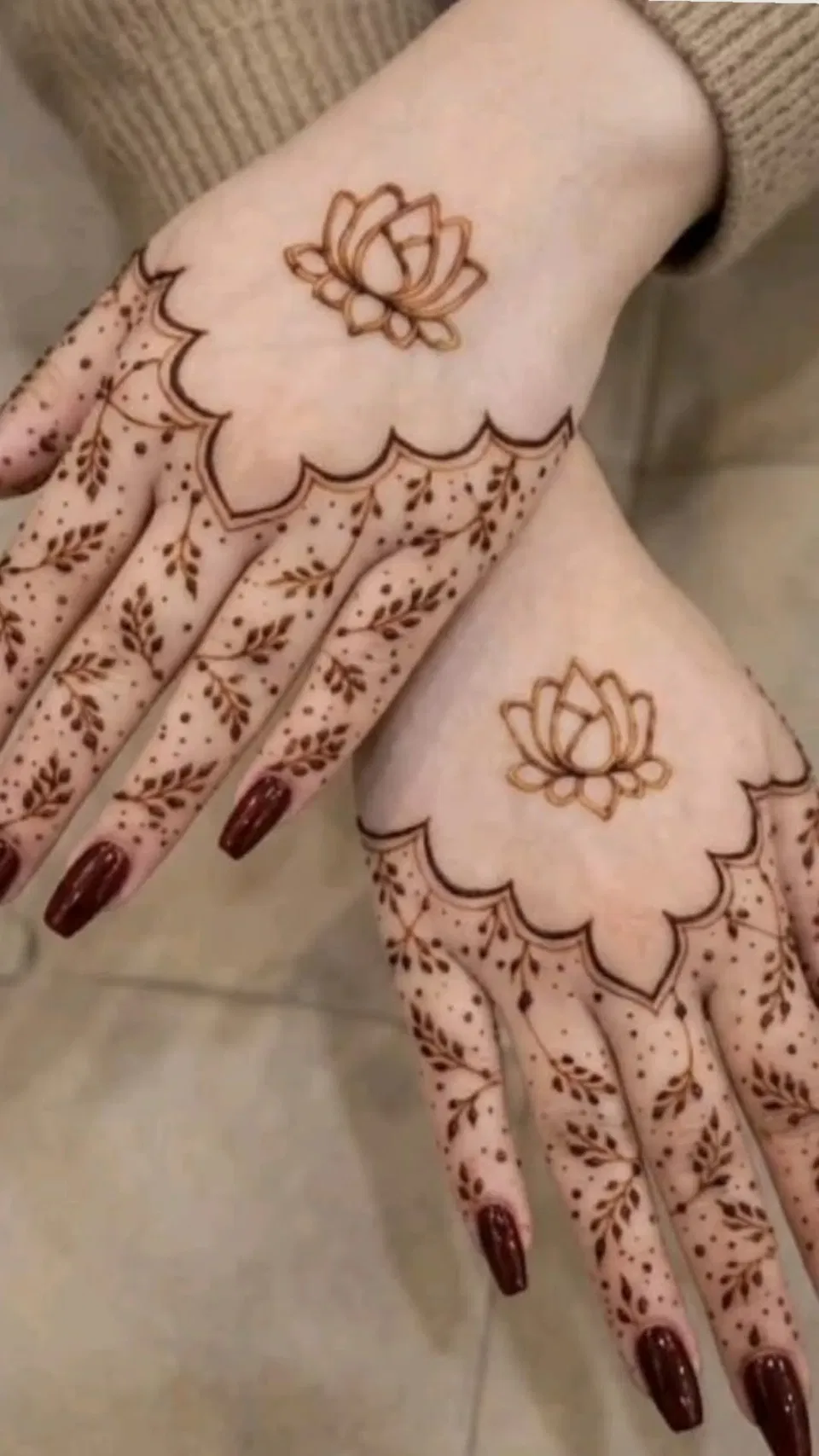 Aesthetic Minimal Back Hand Mehndi Design with Flowers, Jaal and Lotus (5)