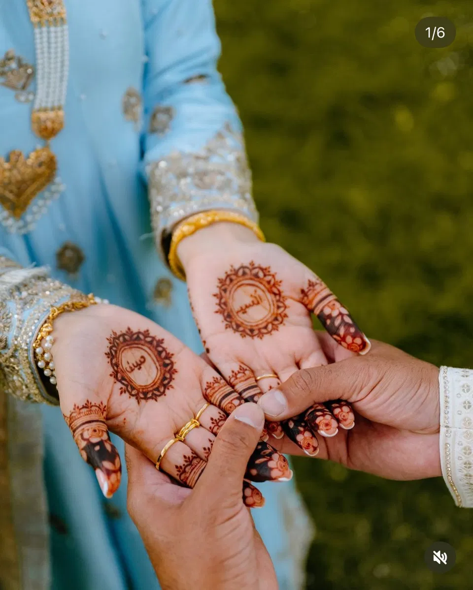 Bridal Stylish Front Hand Mehndi Design with Gol Tikki, Deity and Figures