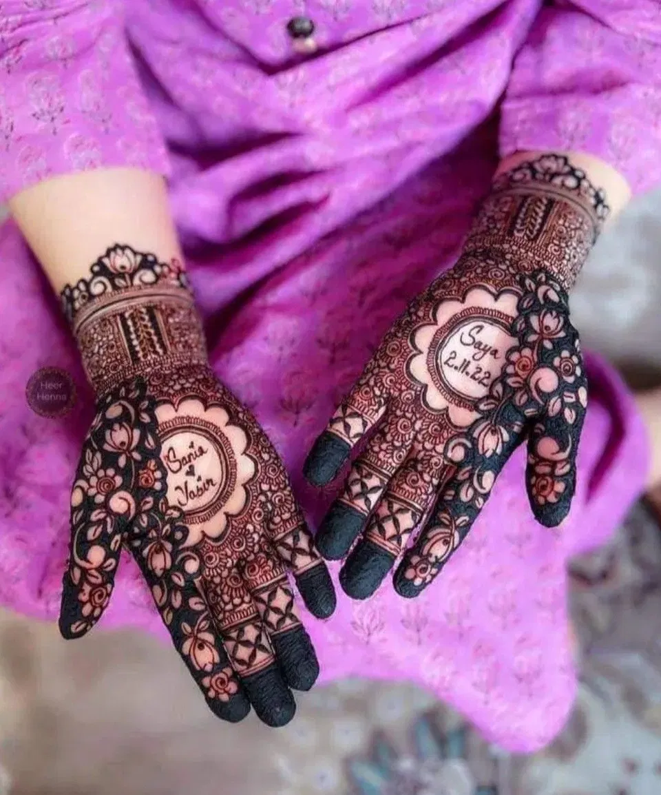 Bridal Back Hand Mehndi Design with Figures and Moon for Engagement
