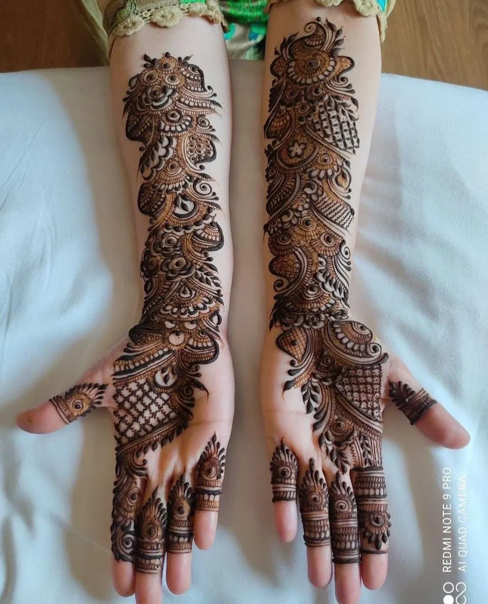 Arabic Bridal Front Hand Mehndi Design with Jaal (4)