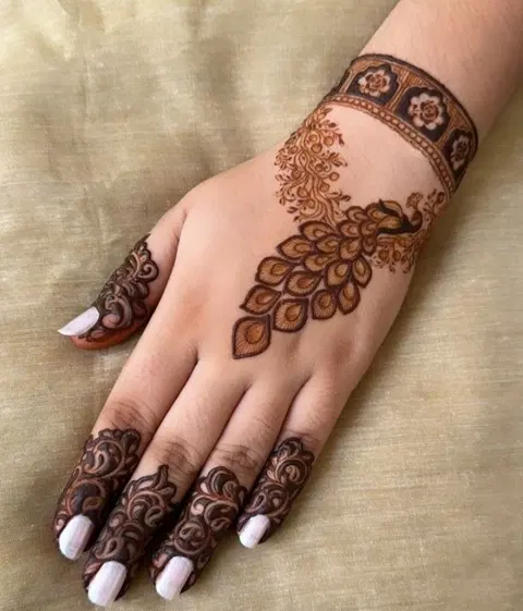 minimal simple flower back hand mehndi design