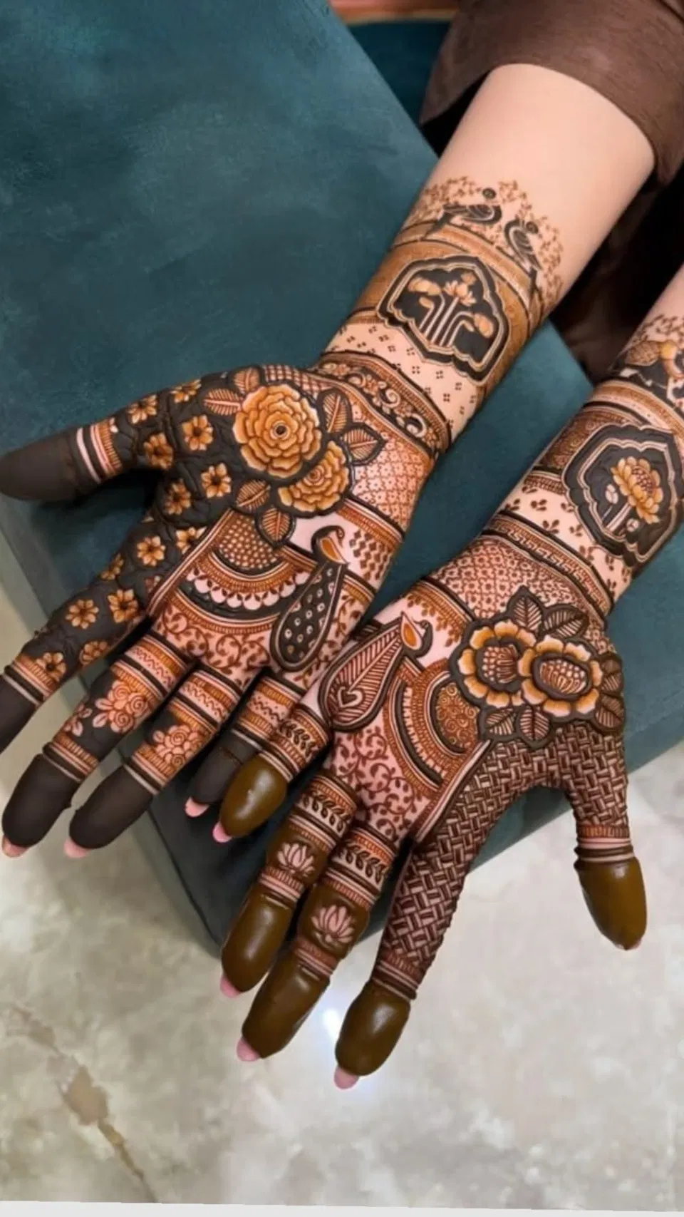 Bridal Indian Front Hand Mehndi Design with Gol Tikki and Peacock