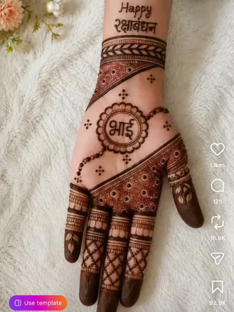 circle front hand mehndi design