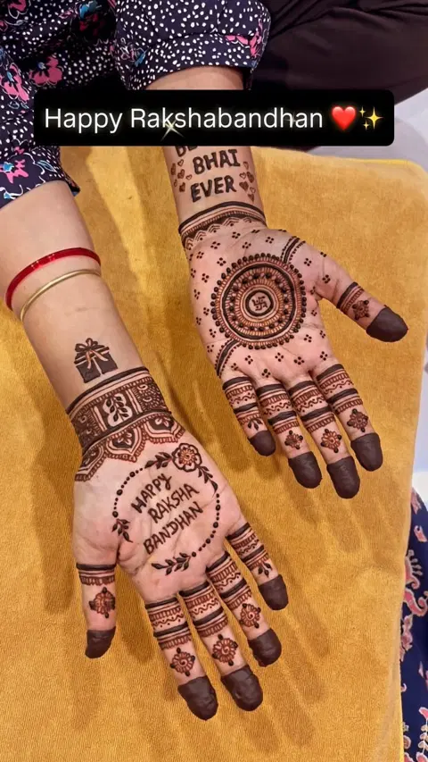 back hand mehndi design