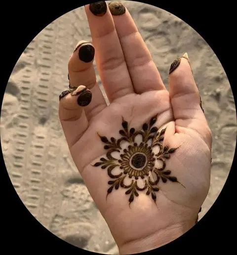 arabic simple circle finger mehndi design