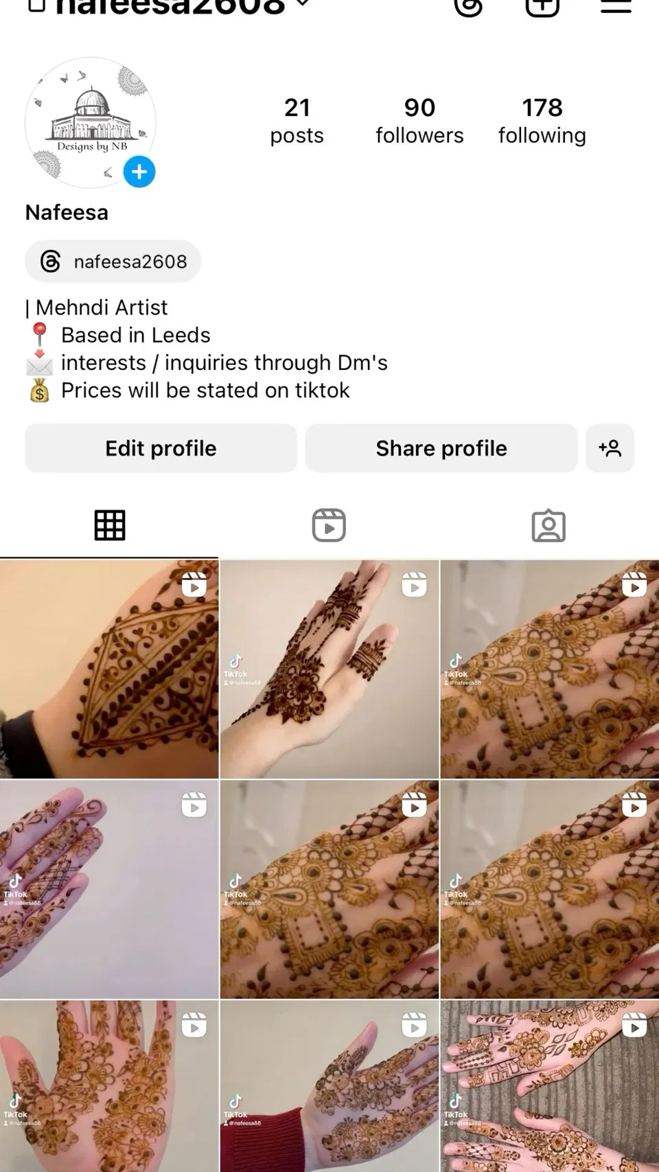 Aesthetic Bridal Back Hand Mehndi Design with Jaal and Hidden Name