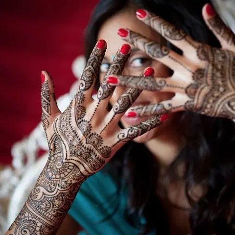 aesthetic bridal deity back hand mehndi design