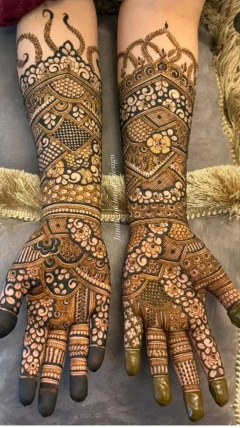 bridal indian figure full hand mehndi design