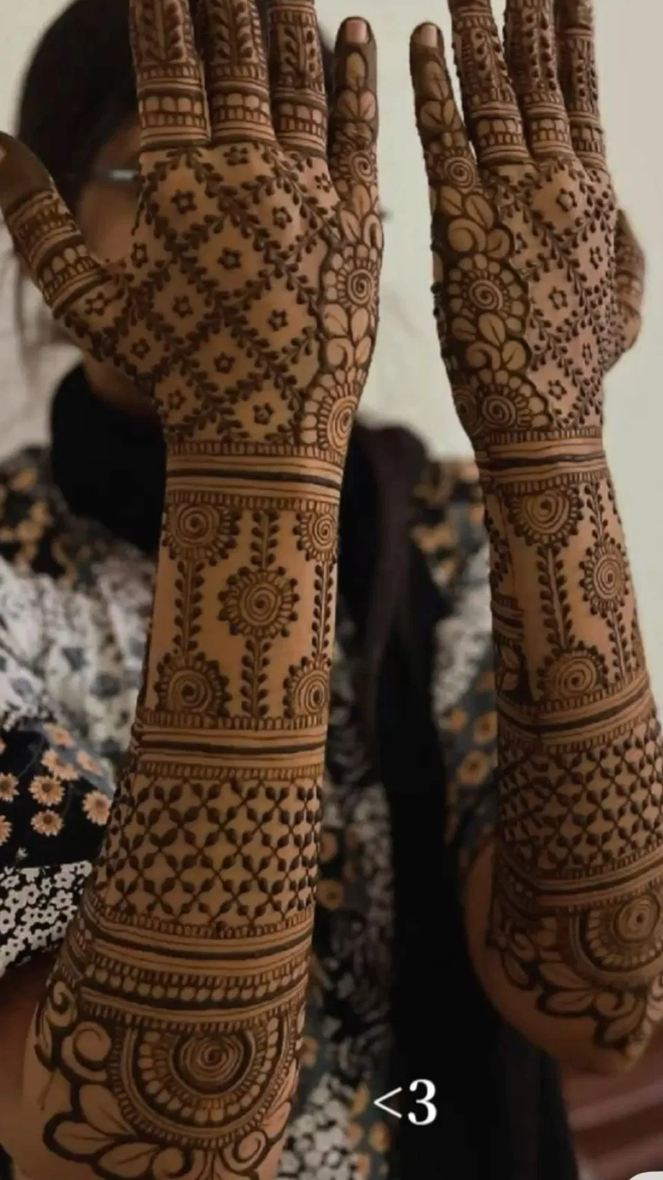 Bridal Indian Arm Mehndi Design (5)