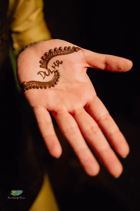 arabic simple deity finger mehndi design