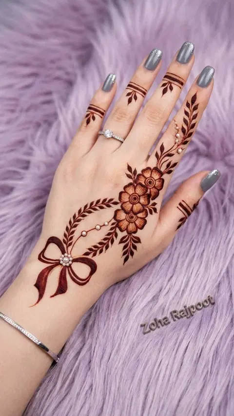 aesthetic arabic bel back hand mehndi design