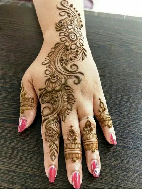 arabic simple bel back hand mehndi design